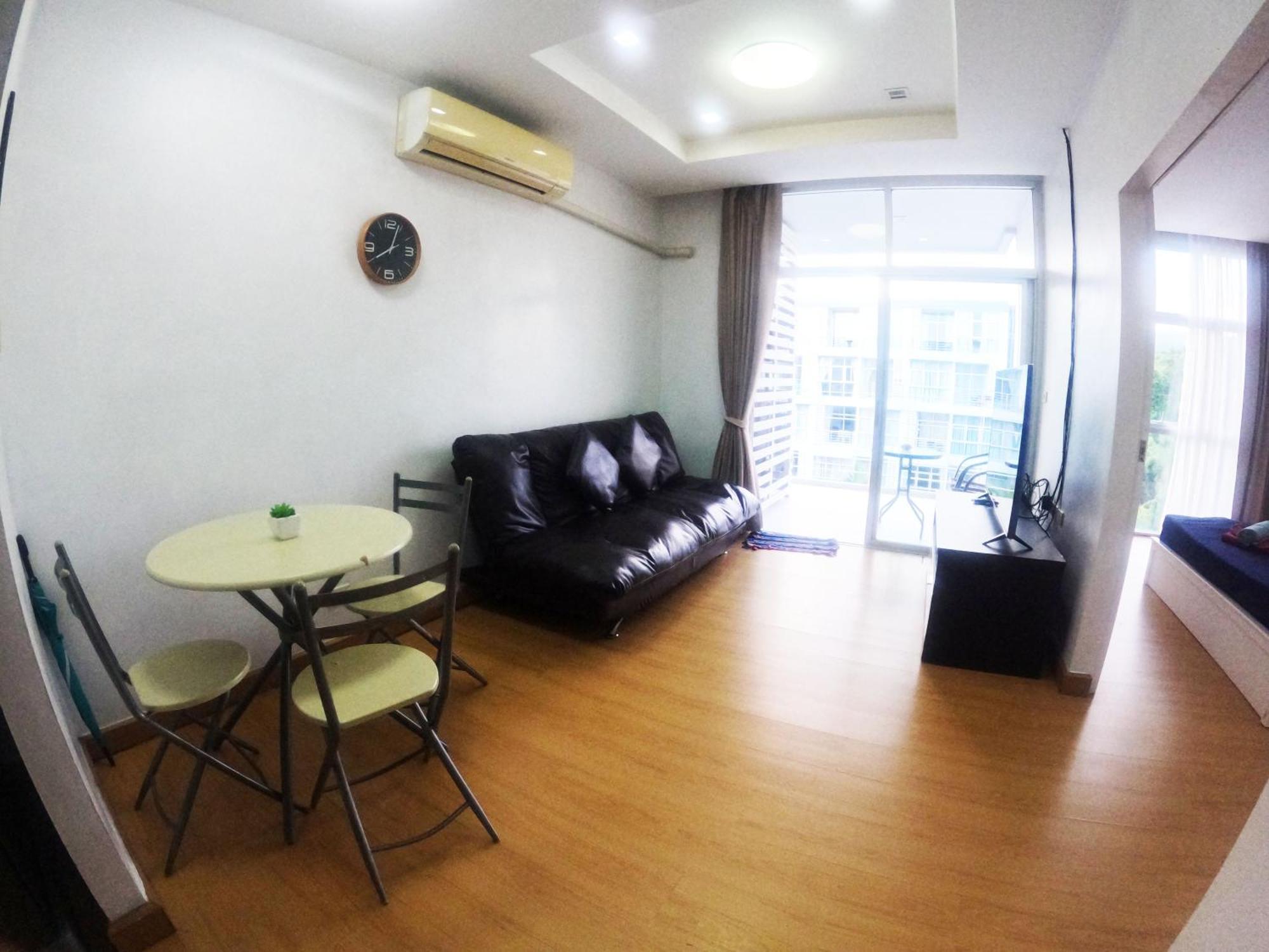 50m² 1 slaapkamer, 1 privé badkamer Appartement in Klong Muang Buitenkant foto