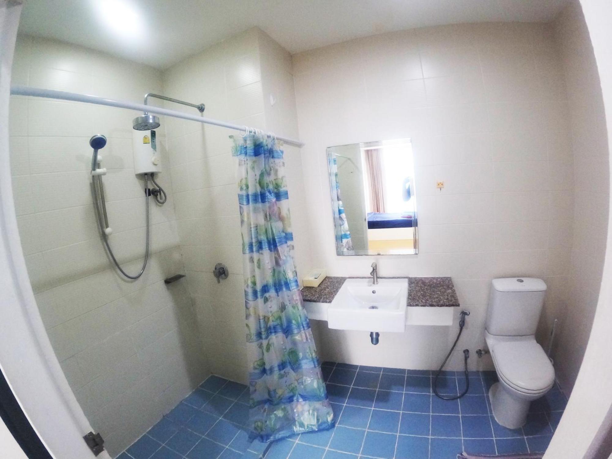 50m² 1 slaapkamer, 1 privé badkamer Appartement in Klong Muang Buitenkant foto